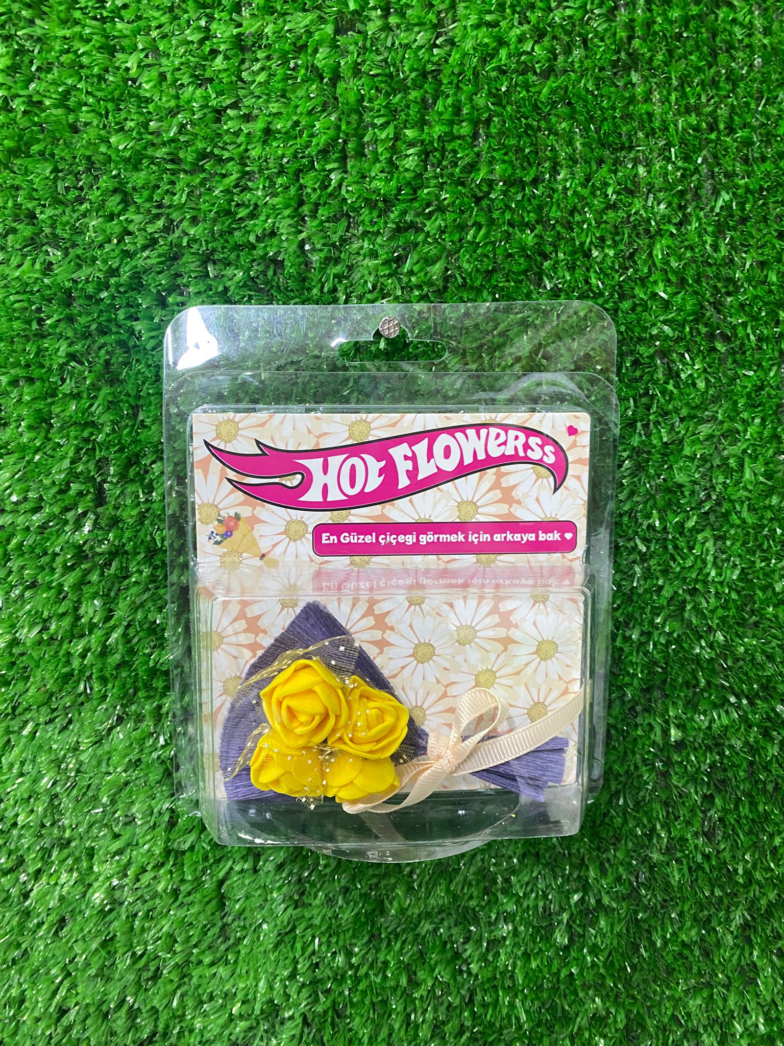 Aynalı Hot Flowers Mini Gül Buketi – Sarı & Mor (Papatya Temalı)